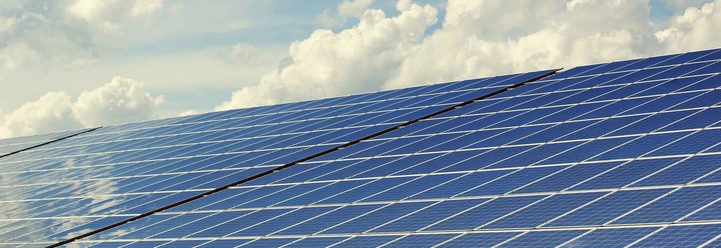 <span id="hs_cos_wrapper_name" class="hs_cos_wrapper hs_cos_wrapper_meta_field hs_cos_wrapper_type_text" style="" data-hs-cos-general-type="meta_field" data-hs-cos-type="text" >Settore fotovoltaico in crescita grazie all’autoconsumo</span>