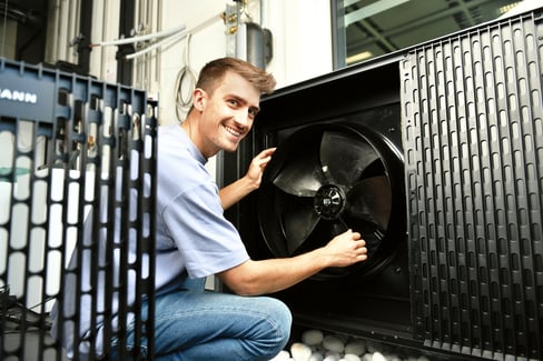 Manutenzione-pompa-di-calore-Vitocal-Viessmann-1